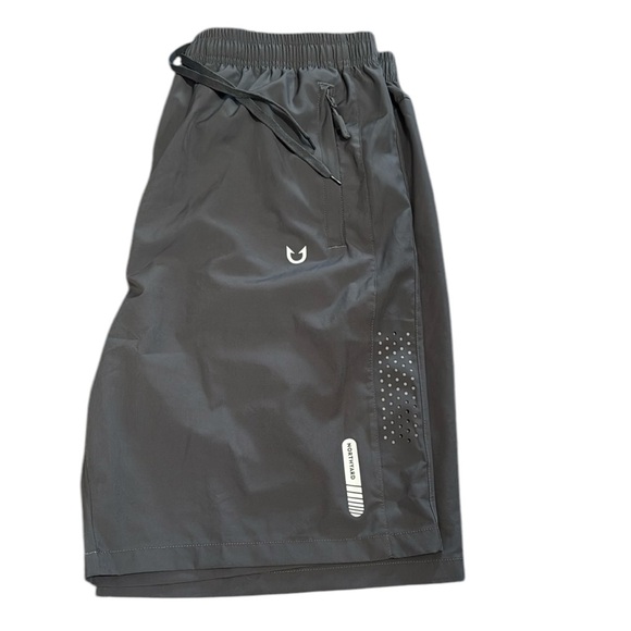 Northyard Men's Gray Athletic Shorts - Picture 1 of 4
